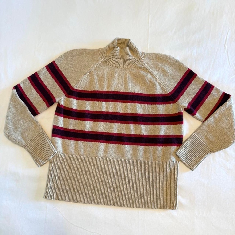 Loft size M. Cream and burgundy colored turtleneck sweater